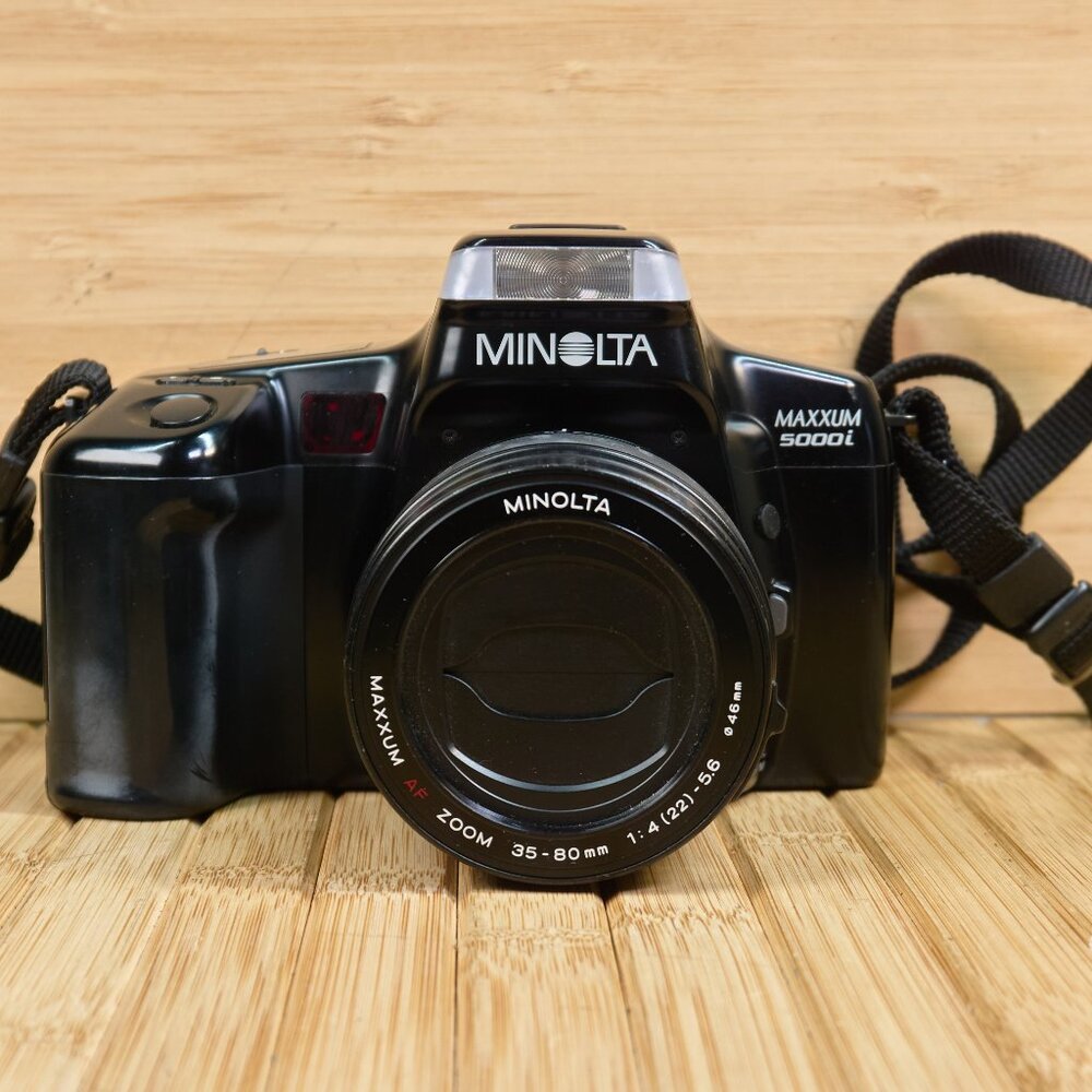 Minolta Maxxum 5000i AF 35mm SLR Film Camera, Minolta Maxxum 35-80 mm Zoom Lens